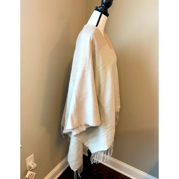 NWT! SOIA & KYO Woven Scarf with Fringe Cardigan - Picture 6 of 7